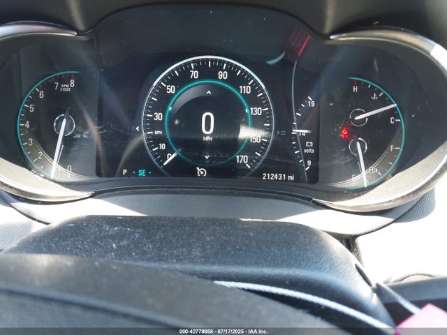 1G4GB5G33EF226961 Buick lfx