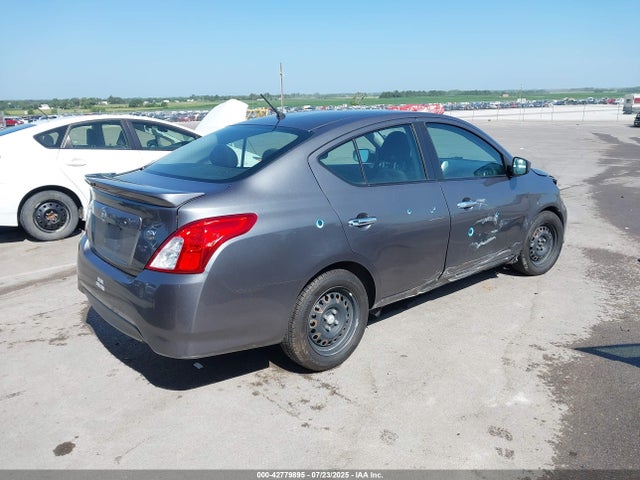 3N1CN7AP3JL841448 Nissan Versa