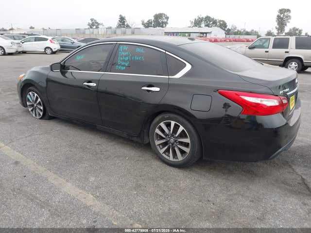 1N4AL3AP2HC286099 Nissan 2017