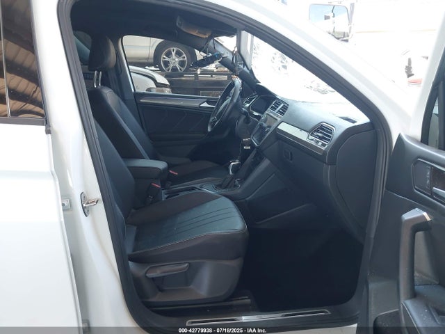 Volkswagen 2022 2022 3VVCB7AX7NM165304 Image 5