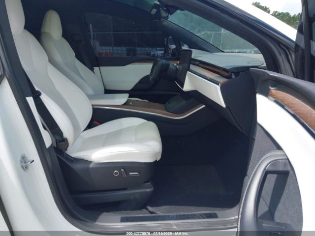 2022 TESLA MODEL X 7SAXCDE58NF343135 Photo 4
