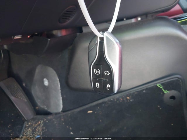Продажа на аукционе авто 2017 Maserati Ghibli S Q4, vin: ZAM57RTL0H1235799, номер лота: 42780011