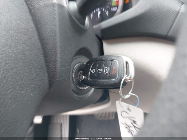 2018 HYUNDAI TUCSON KM8J33A48JU696711 Photo 10