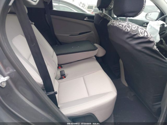 2018 HYUNDAI TUCSON KM8J33A48JU696711 Photo 7