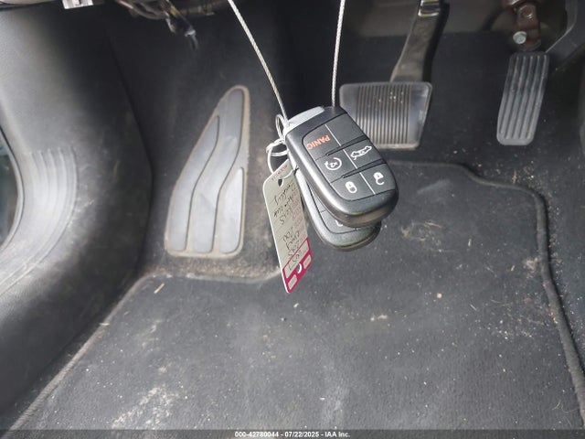 1C3CCCBG0FN645943 Chrysler 2015
