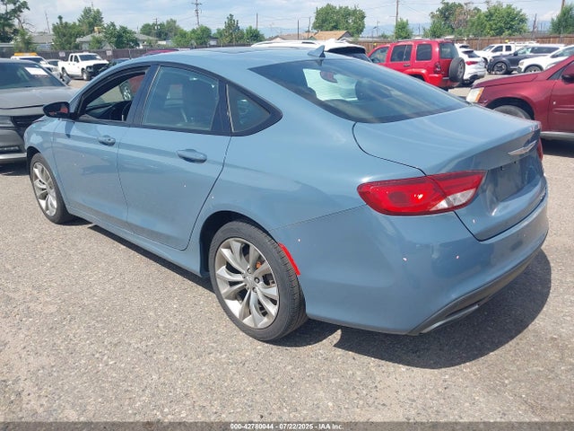 1C3CCCBG0FN645943 Chrysler 2015
