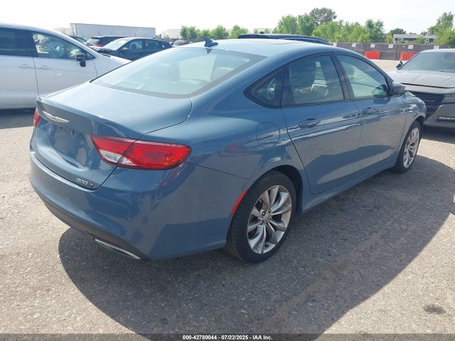 1C3CCCBG0FN645943 Chrysler 2015
