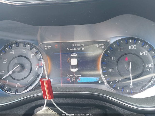 1C3CCCBG0FN645943 Chrysler 2015