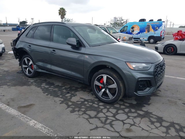 2024 AUDI Q5 WA1EAAFY0R2115781 Photo 0