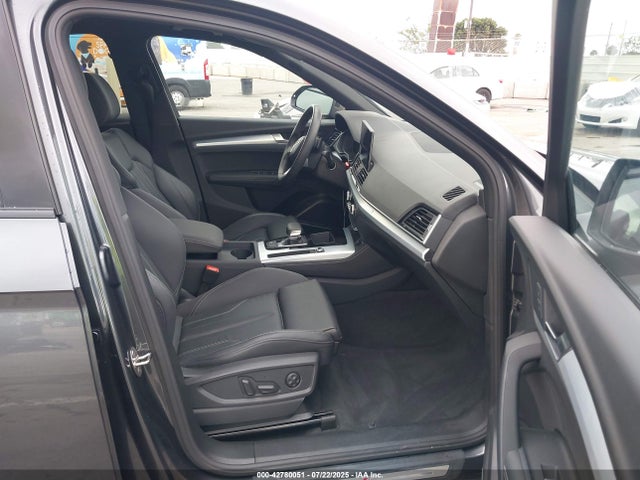 2024 AUDI Q5 WA1EAAFY0R2115781 Photo 4