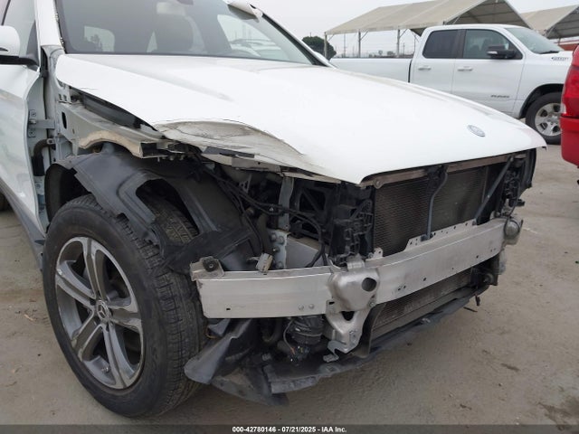 WDC0G4JBXGF006246 Mercedes-Benz m274