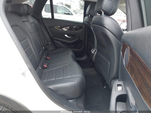 WDC0G4JBXGF006246 Mercedes-Benz m274