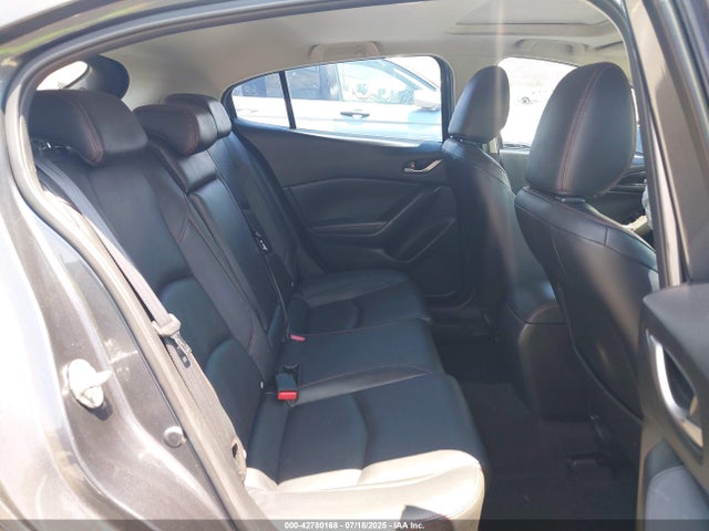 JM1BM1M76F1242031 Mazda pe