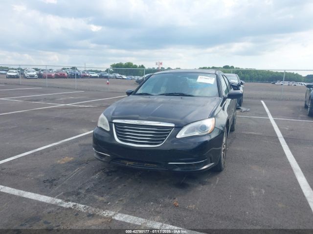 2012 CHRYSLER 200 1C3CCBABXCN157983 Photo 1