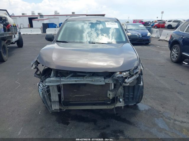 2017 MITSUBISHI OUTLANDER JA4AD2A34HZ070535 Photo 5