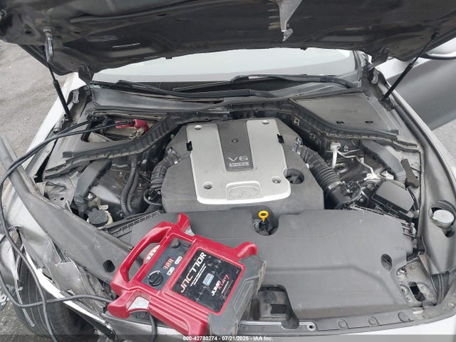 JN1BV7AP9FM337088 Infiniti 2015