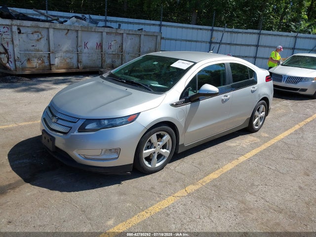 1G1RC6E42EU157146 Chevrolet luu - ffv, e-flex, fam