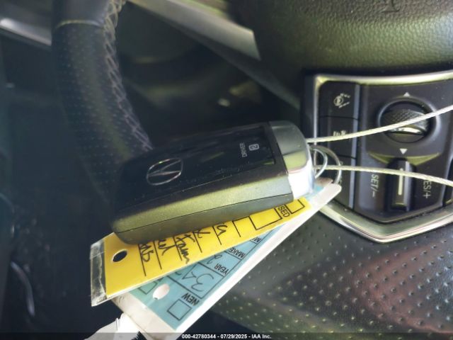 2021 ACURA RDX 5J8TC1H69ML013421 Photo 10