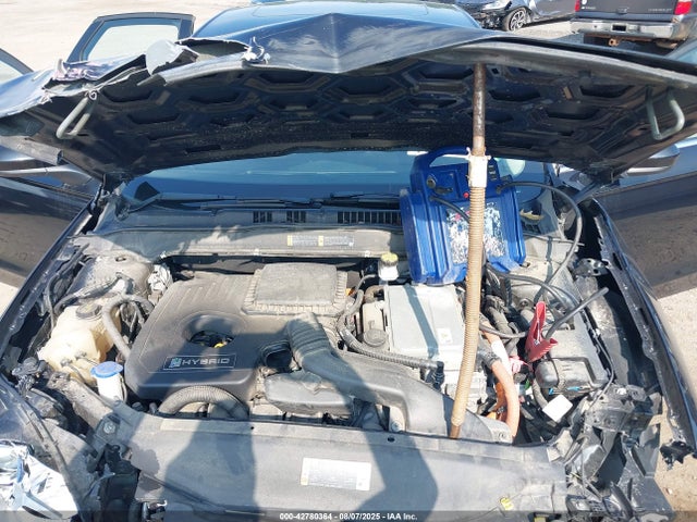 3FA6P0LUXKR109076 Ford 2019
