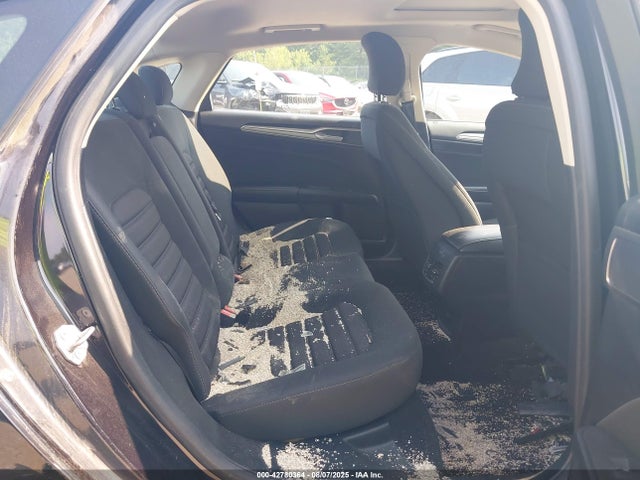 3FA6P0LUXKR109076 Ford 2019