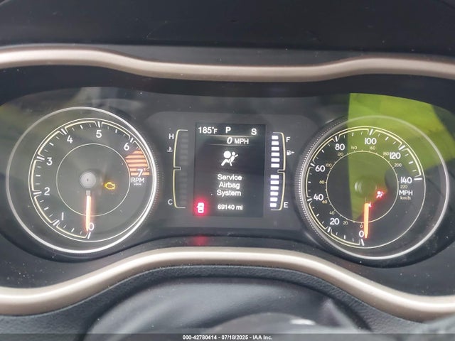 1C4PJLCB5HW668315 Jeep Cherokee