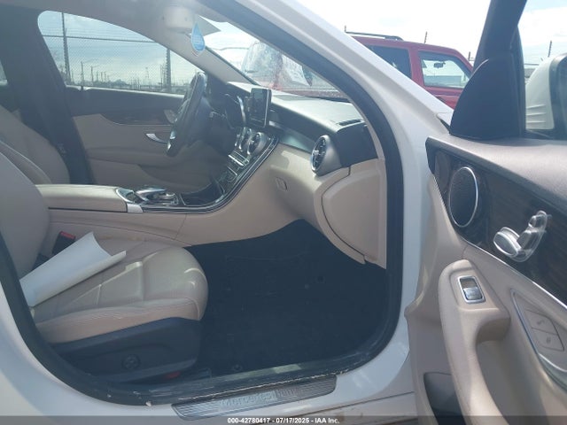 55SWF4JBXGU133519 Mercedes-Benz 2016