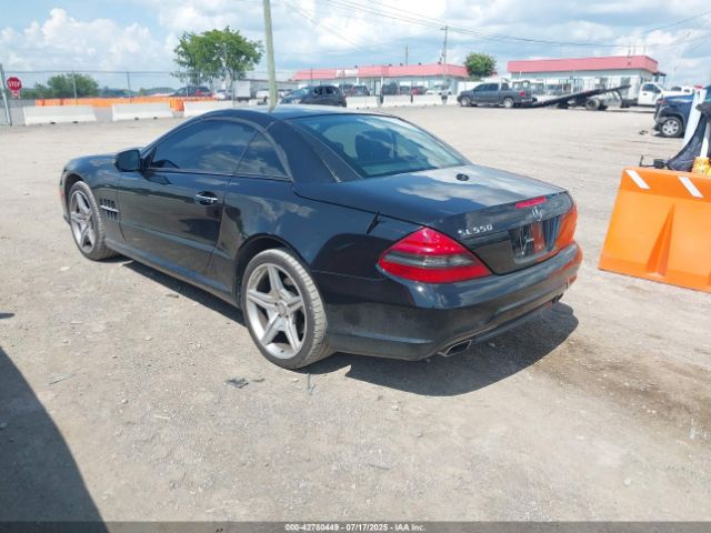 2011 MERCEDES-BENZ SL 550 WDBSK7BA2BF165550 Photo 2