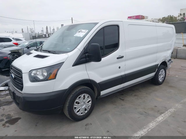1FTYE1YM6KKB78083 Ford 2019