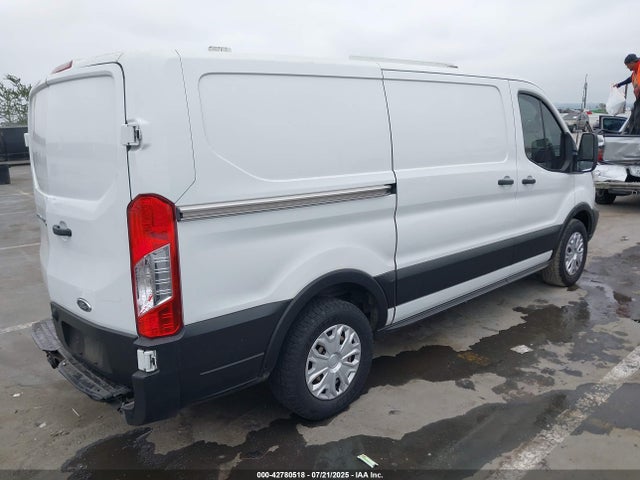 1FTYE1YM6KKB78083 Ford 2019