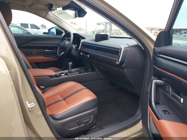7MMVABXY3PN140132 Mazda py