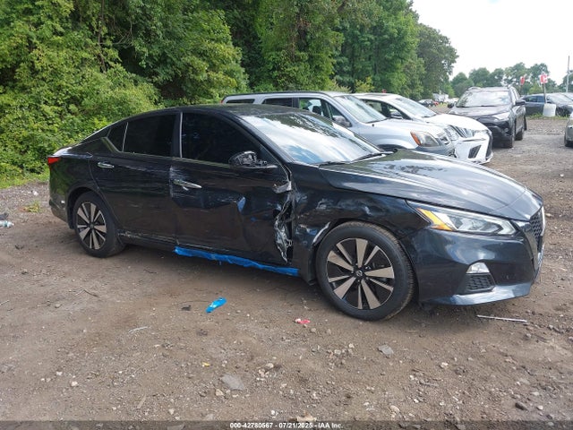 42780567 :رقم المزاد ، 1N4BL4DV5NN378067 vin ، 2022 Nissan Altima Sv Fwd مزاد بيع
