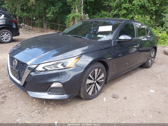 42780567 :رقم المزاد ، 1N4BL4DV5NN378067 vin ، 2022 Nissan Altima Sv Fwd مزاد بيع