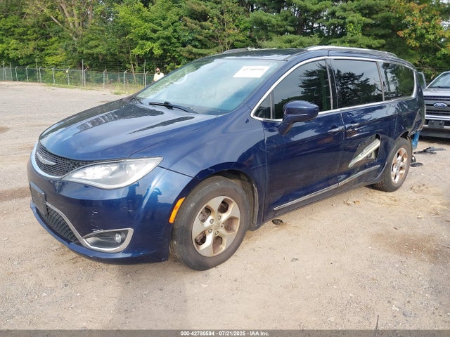2C4RC1EG3HR708626 Chrysler Pacifica