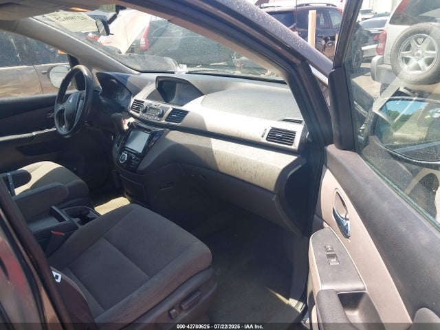 Honda j35z8 2015 5FNRL5H49FB015562 Image 5