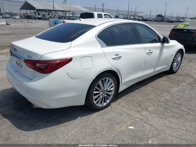JN1EV7AP6JM358230 Infiniti Q50