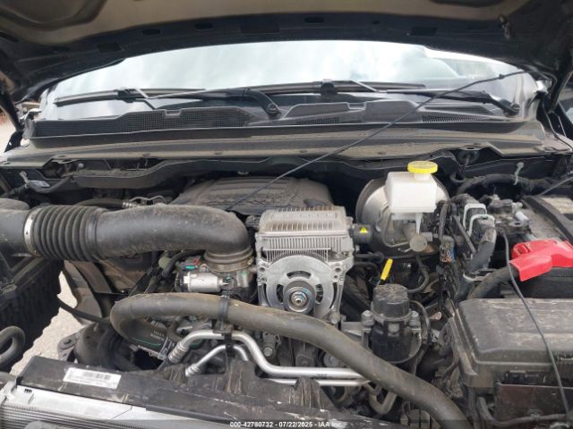 2024 RAM 1500 1C6SRFCT1RN233111 Photo 9