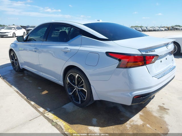 1N4BL4CWXPN360385 Nissan Altima