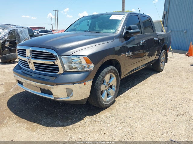 RAM 1500 2015 1C6RR6LT1FS729148 Image 2
