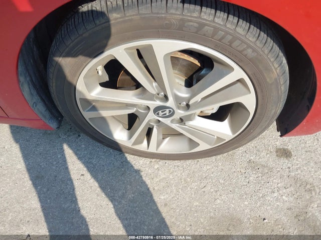 Hyundai Elantra 2017 5NPD84LF4HH148720 Image 12