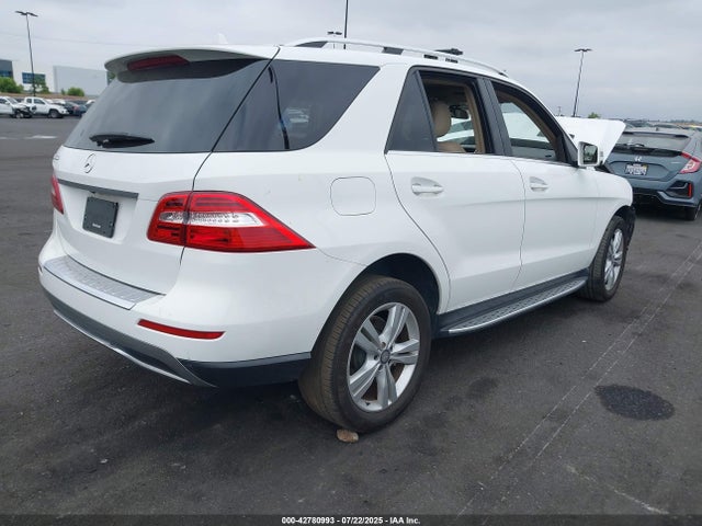 4JGDA5JB8FA618032 Mercedes-Benz 2015
