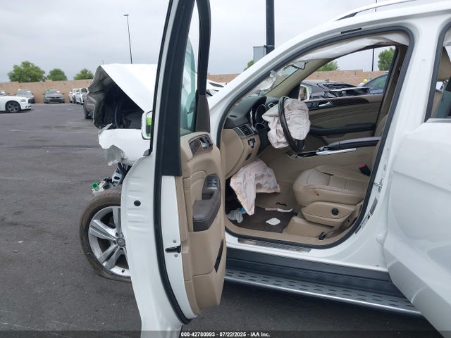 4JGDA5JB8FA618032 Mercedes-Benz 2015