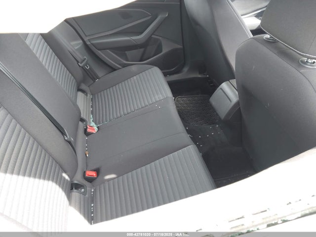 3VWCM7BU3NM003907 Volkswagen 1.5 tsi