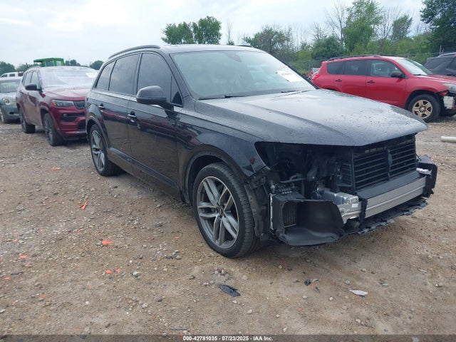 2017 AUDI Q7 WA1VAAF7XHD034202 Photo 0