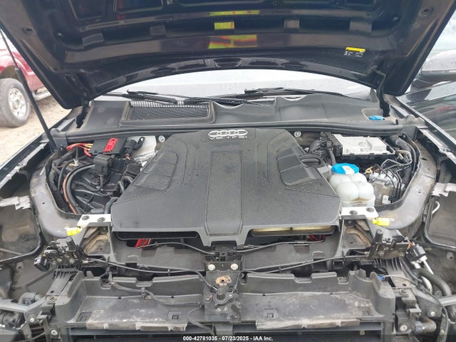 2017 AUDI Q7 WA1VAAF7XHD034202 Photo 9