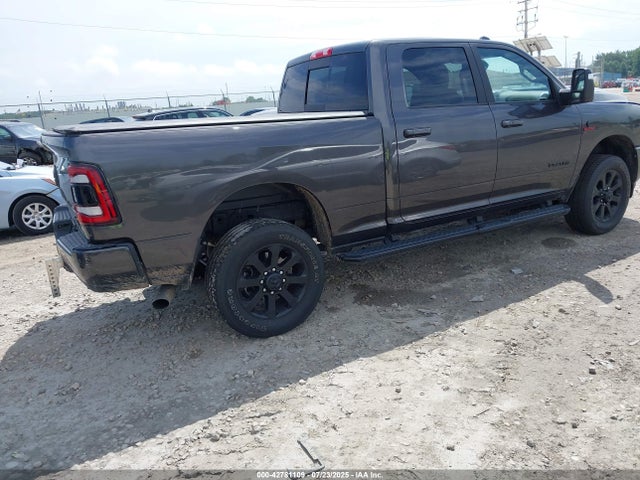 3C6UR5FL3RG143997 RAM 2024