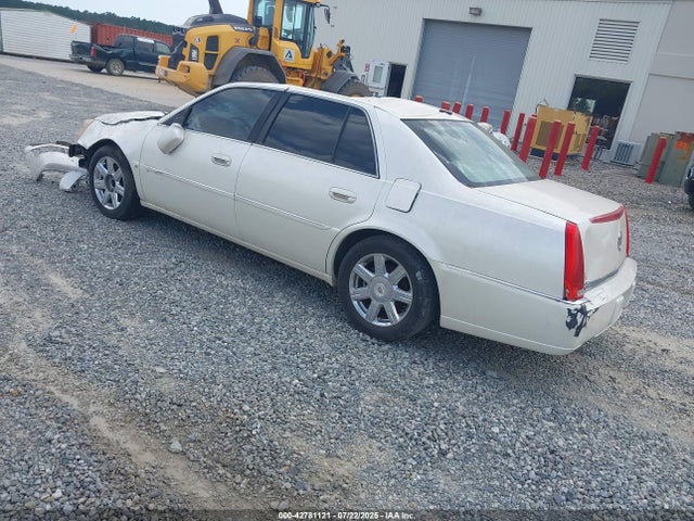 2007 CADILLAC DTS 1G6KD57Y47U234427 Photo 2
