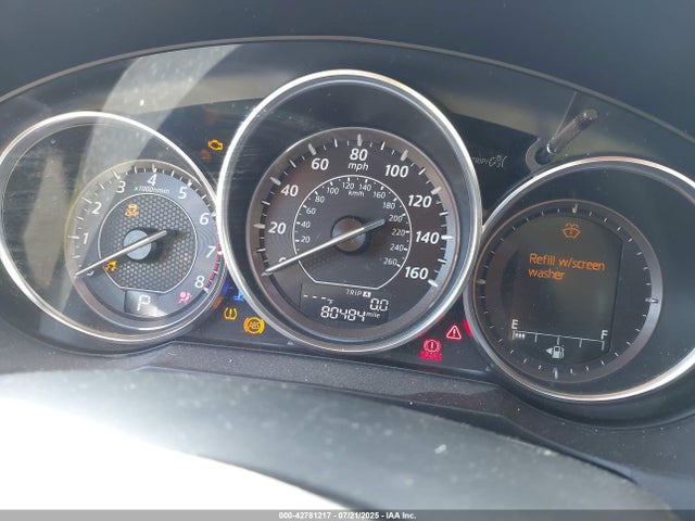 JM1GJ1W67E1121624 Mazda py