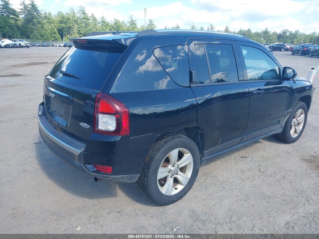 1C4NJDEB1FD246075 Jeep Compass