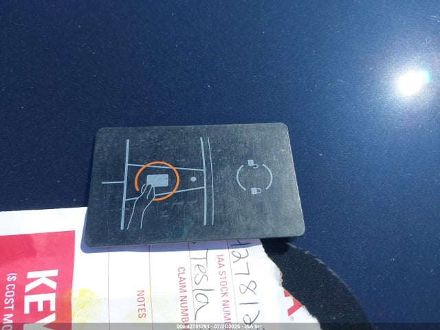 Tesla 2018 2018 5YJ3E1EB8JF104558 Image 9