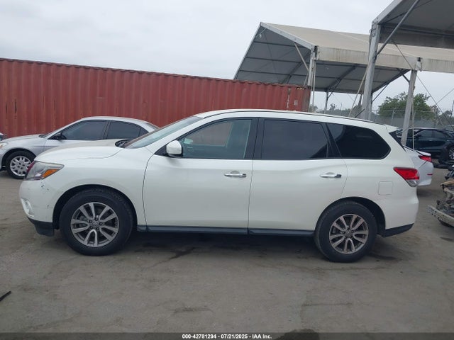 Nissan 2015 2015 5N1AR2MN9FC624250 Image 14